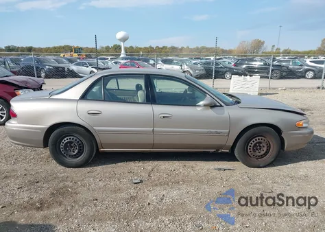 2002 Buick Century Custom z USA, uszkodzony, nr VIN 2G4WS52J621296992